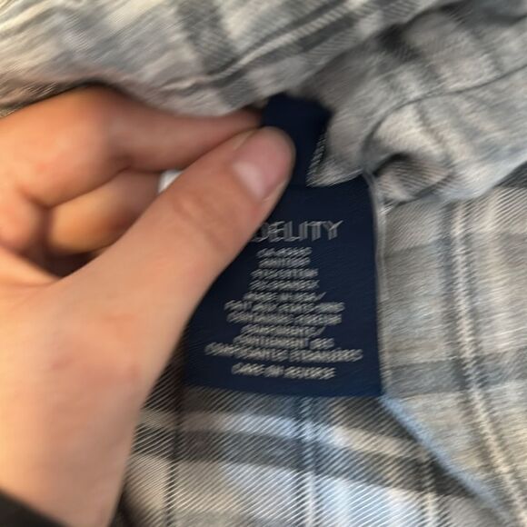 Fidelity button up - Picture 4 of 7